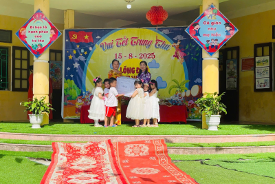 TRƯỜNG MẦM NON HẢI GIANG TỔ CHỨC VUI TẾT TRUNG THU NĂM 2025 CHO CÁC BÉ