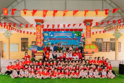 CHƯƠNG TRÌNH “TÔI YÊU VIỆT NAM” HỘI THI “BÉ VỚI AN TOÀN GIAO THÔNG”